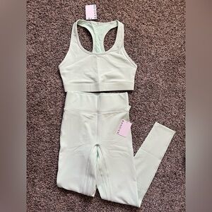 Bandier Ribbed Mint Green Sports Bra & Leggings Set NWT Size M/XS